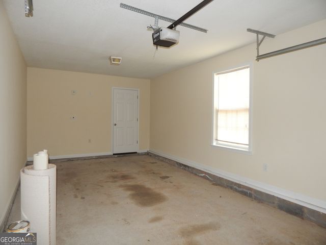 304 Lenox Circle, Lagrange, GA 30241