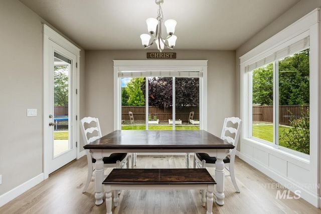 5855 N Channing Way, Meridian, ID 83646