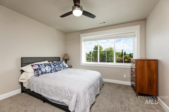 5855 N Channing Way, Meridian, ID 83646