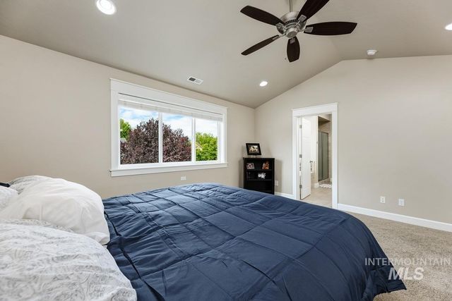 5855 N Channing Way, Meridian, ID 83646