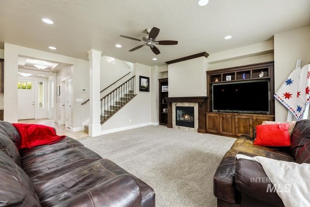 5855 N Channing Way, Meridian, ID 83646