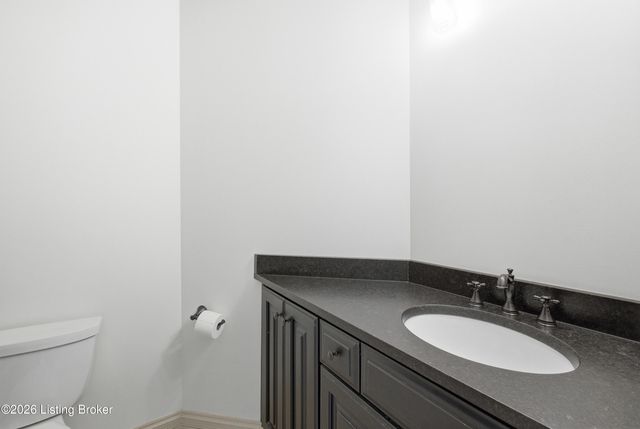 13401 Longwood Ln, Goshen, KY 40026