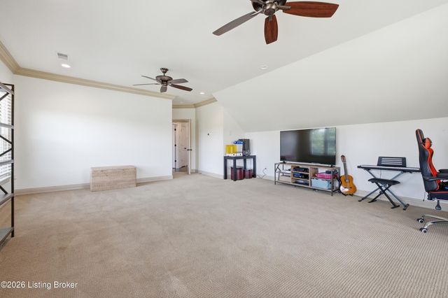 13401 Longwood Ln, Goshen, KY 40026