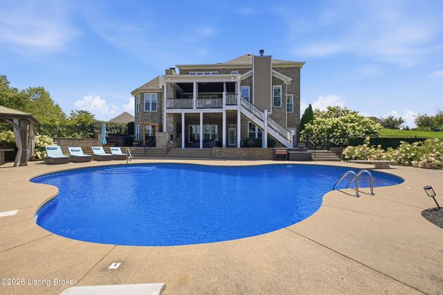 13401 Longwood Ln, Goshen, KY 40026