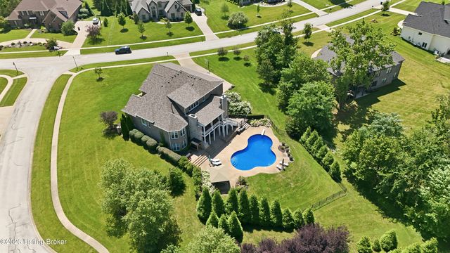 13401 Longwood Ln, Goshen, KY 40026