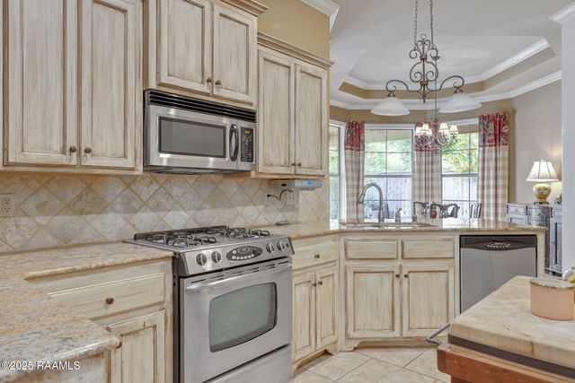 200 Croft Row, Lafayette, LA 70503