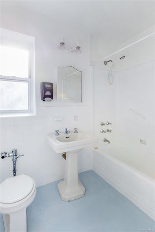 474 W 238th Street 4I, Bronx, NY 10463