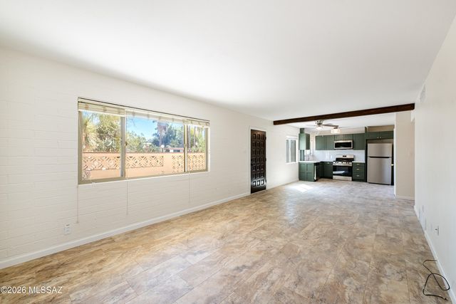 5901 N Oracle Rd Apt 28, Tucson, AZ 85704