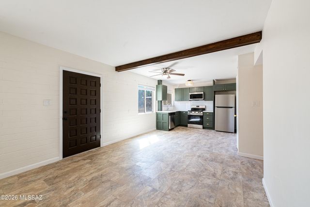 5901 N Oracle Rd Apt 28, Tucson, AZ 85704