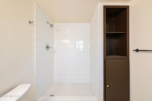 5901 N Oracle Rd Apt 28, Tucson, AZ 85704