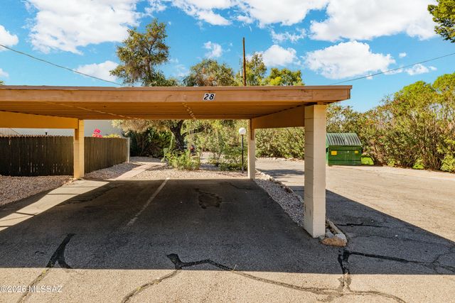 5901 N Oracle Rd Apt 28, Tucson, AZ 85704