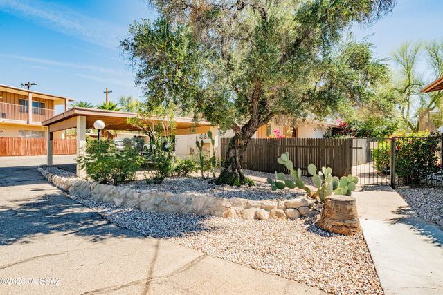 5901 N Oracle Rd Apt 28, Tucson, AZ 85704