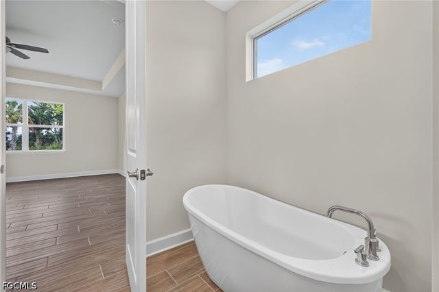 629 SW 13th ST, Cape Coral, FL 33914