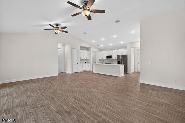 629 SW 13th ST, Cape Coral, FL 33914