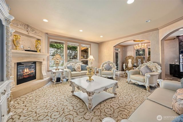 33508 42 Avenue SW, Federal Way, WA 98023