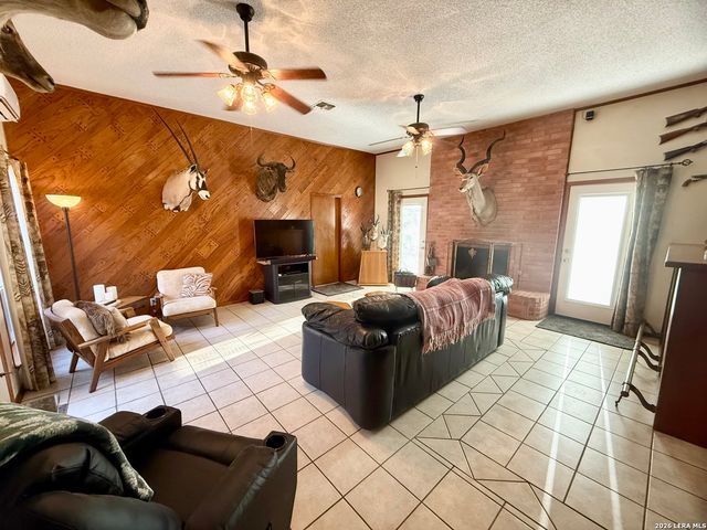 228 Sagecrest, San Antonio, TX 78232