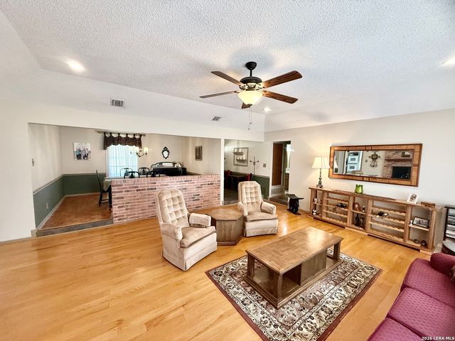 228 Sagecrest, San Antonio, TX 78232