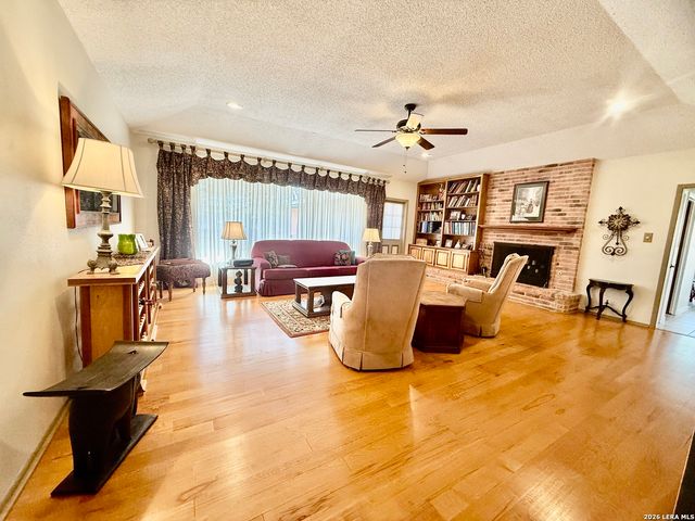 228 Sagecrest, San Antonio, TX 78232