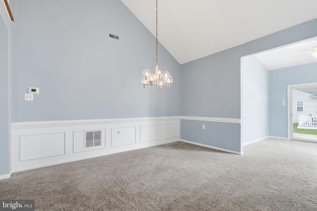17 LADY SLIPPER LN, Langhorne, PA 19047