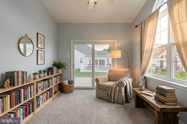 17 LADY SLIPPER LN, Langhorne, PA 19047