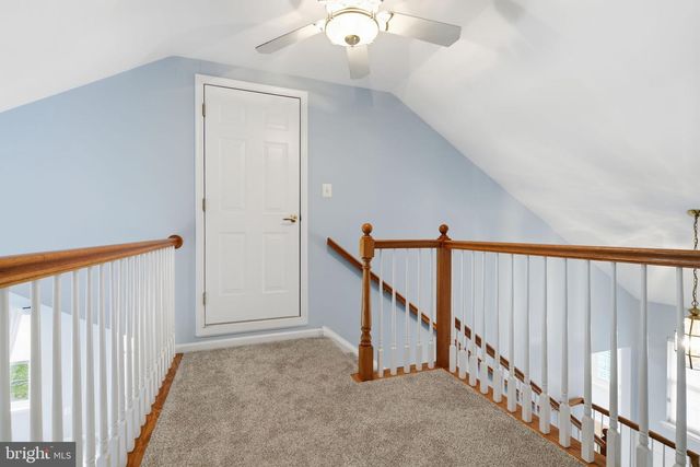 17 LADY SLIPPER LN, Langhorne, PA 19047