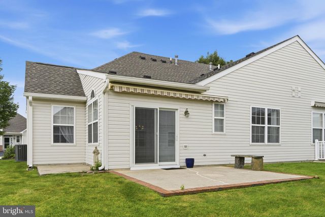 17 LADY SLIPPER LN, Langhorne, PA 19047