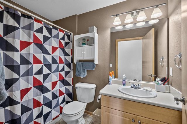 737 Clardell Drive, Sun Prairie, WI 53590