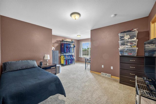 737 Clardell Drive, Sun Prairie, WI 53590