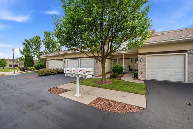 737 Clardell Drive, Sun Prairie, WI 53590