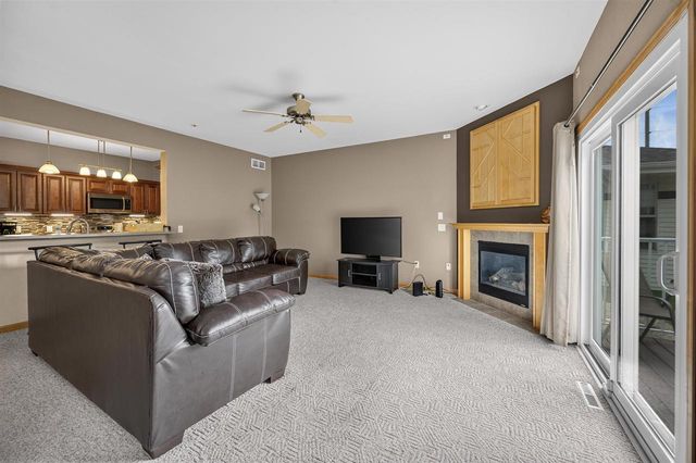 737 Clardell Drive, Sun Prairie, WI 53590