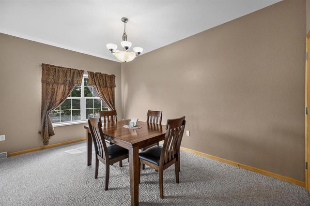 737 Clardell Drive, Sun Prairie, WI 53590
