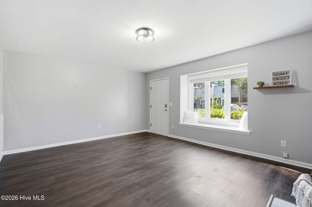 532 Cobblestone Drive, Wilmington, NC 28405