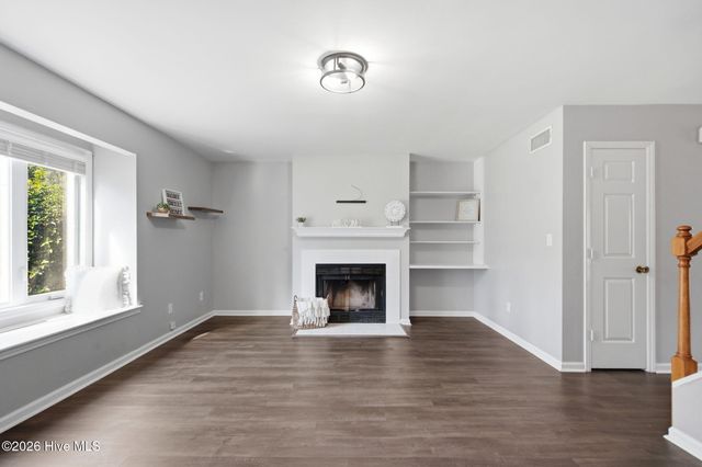 532 Cobblestone Drive, Wilmington, NC 28405