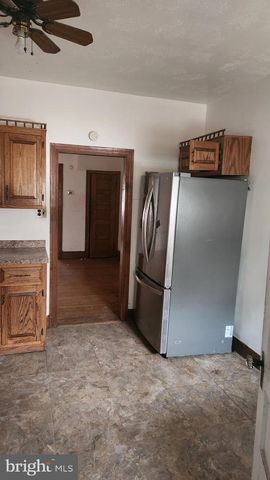 5625 WILLOWS AVE, Philadelphia, PA 19143