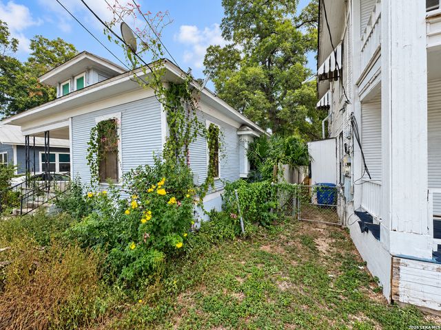 340 HALLIDAY AVE, San Antonio, TX 78210