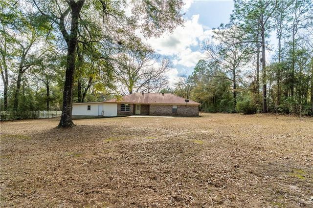 3140 Salco W Road, Chunchula, AL 36521