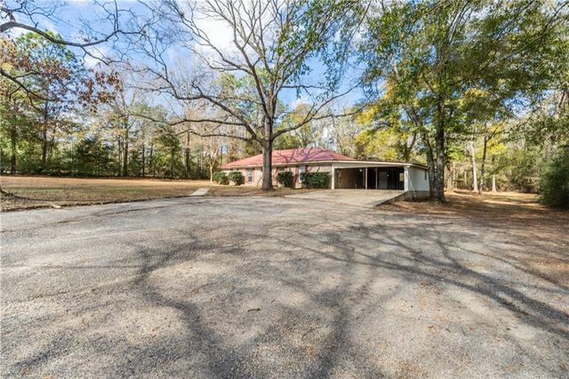 3140 Salco W Road, Chunchula, AL 36521