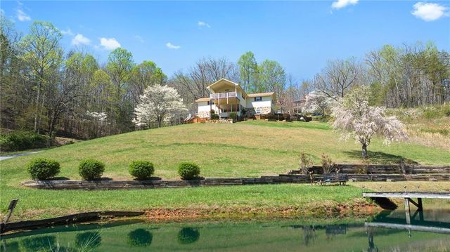 6360 Springwood Trail, Young Harris, GA 30582