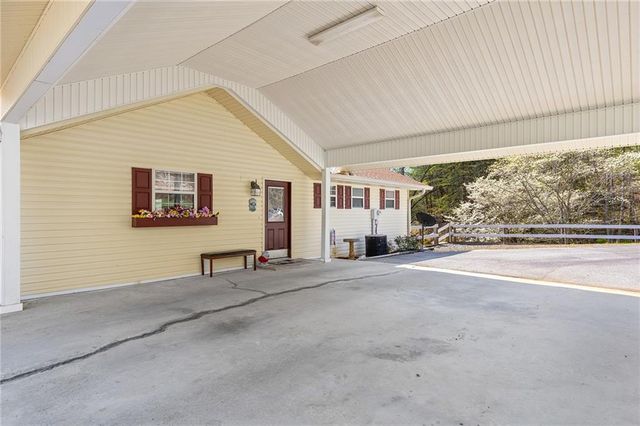 6360 Springwood Trail, Young Harris, GA 30582