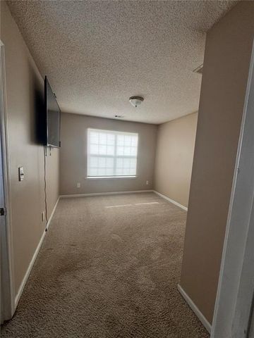 664 Rosewood Circle, Jonesboro, GA 30238