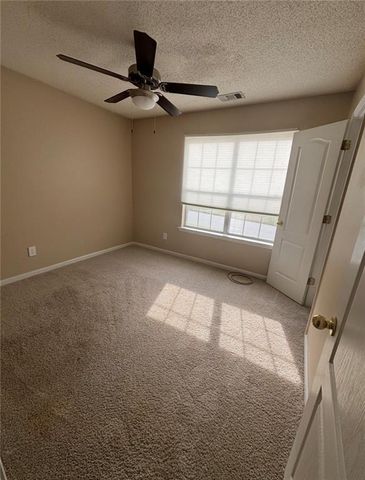 664 Rosewood Circle, Jonesboro, GA 30238