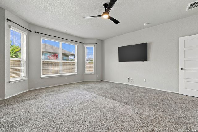 1006 Terlan Dr, New Braunfels, TX 78130