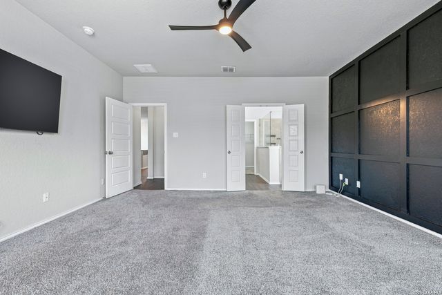 1006 Terlan Dr, New Braunfels, TX 78130