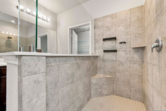 1006 Terlan Dr, New Braunfels, TX 78130