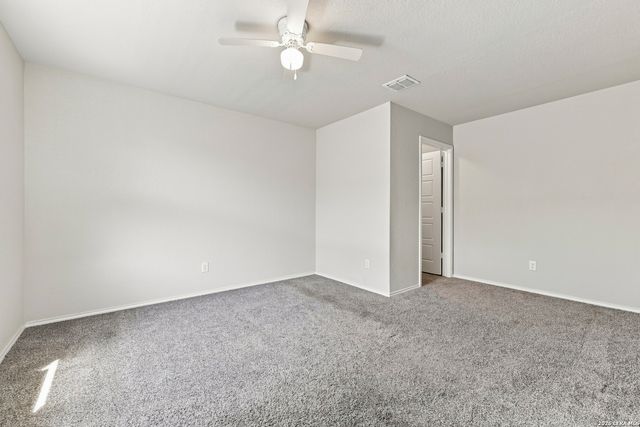 1006 Terlan Dr, New Braunfels, TX 78130
