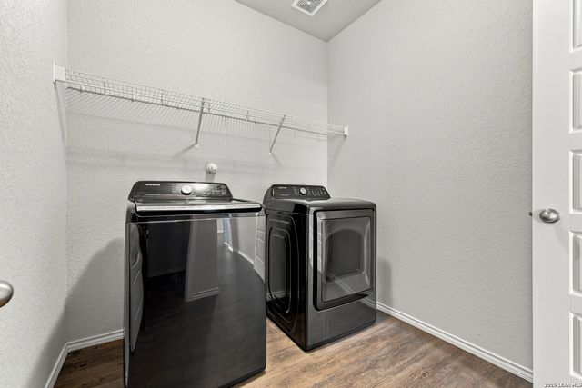 1006 Terlan Dr, New Braunfels, TX 78130