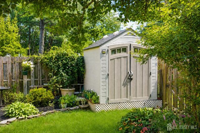 17 Wilson Court, East Brunswick, NJ 08816