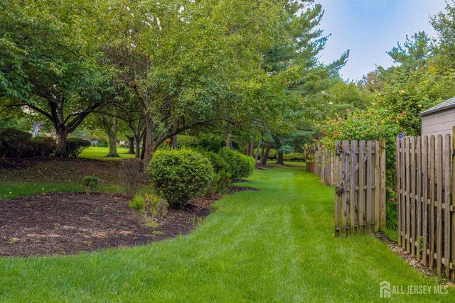 17 Wilson Court, East Brunswick, NJ 08816