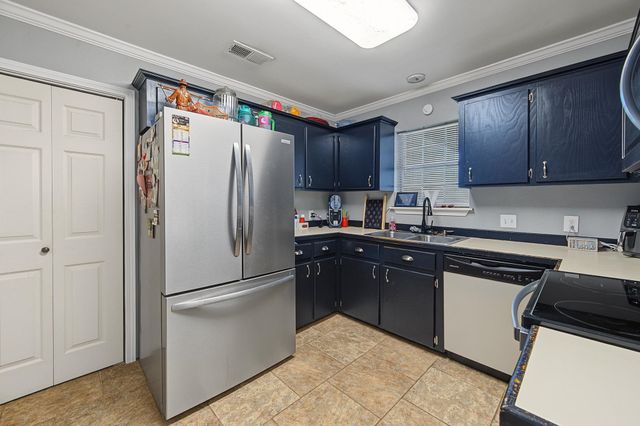 352 Firwood Drive, Houma, LA 70363