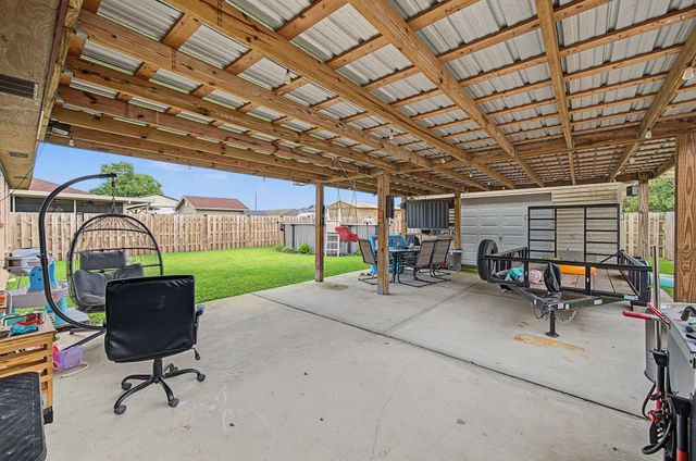 352 Firwood Drive, Houma, LA 70363